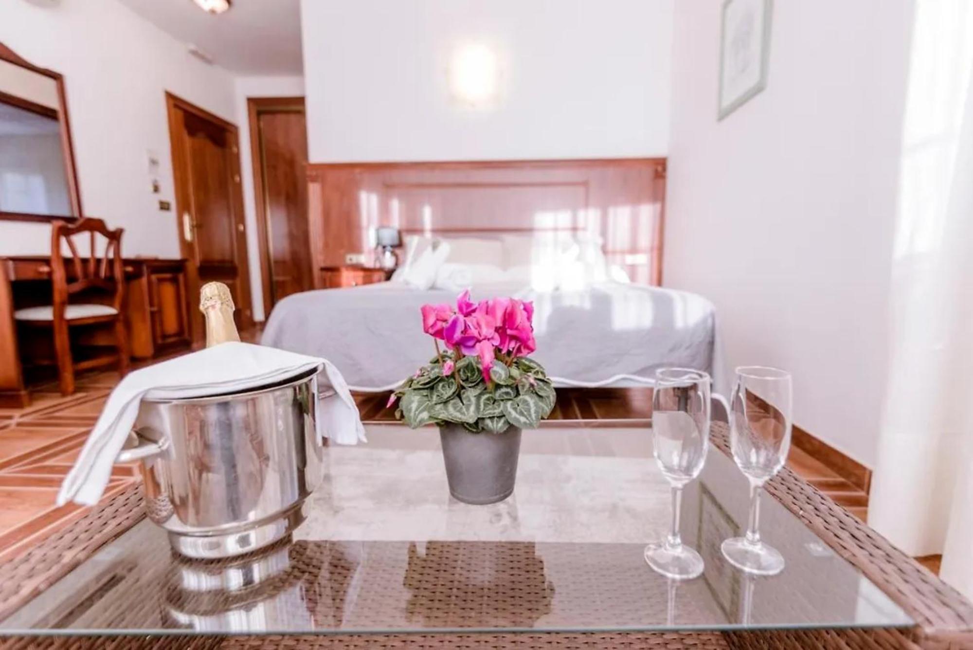 Hospedium Hotel Blu Fonseca Peligros Dış mekan fotoğraf